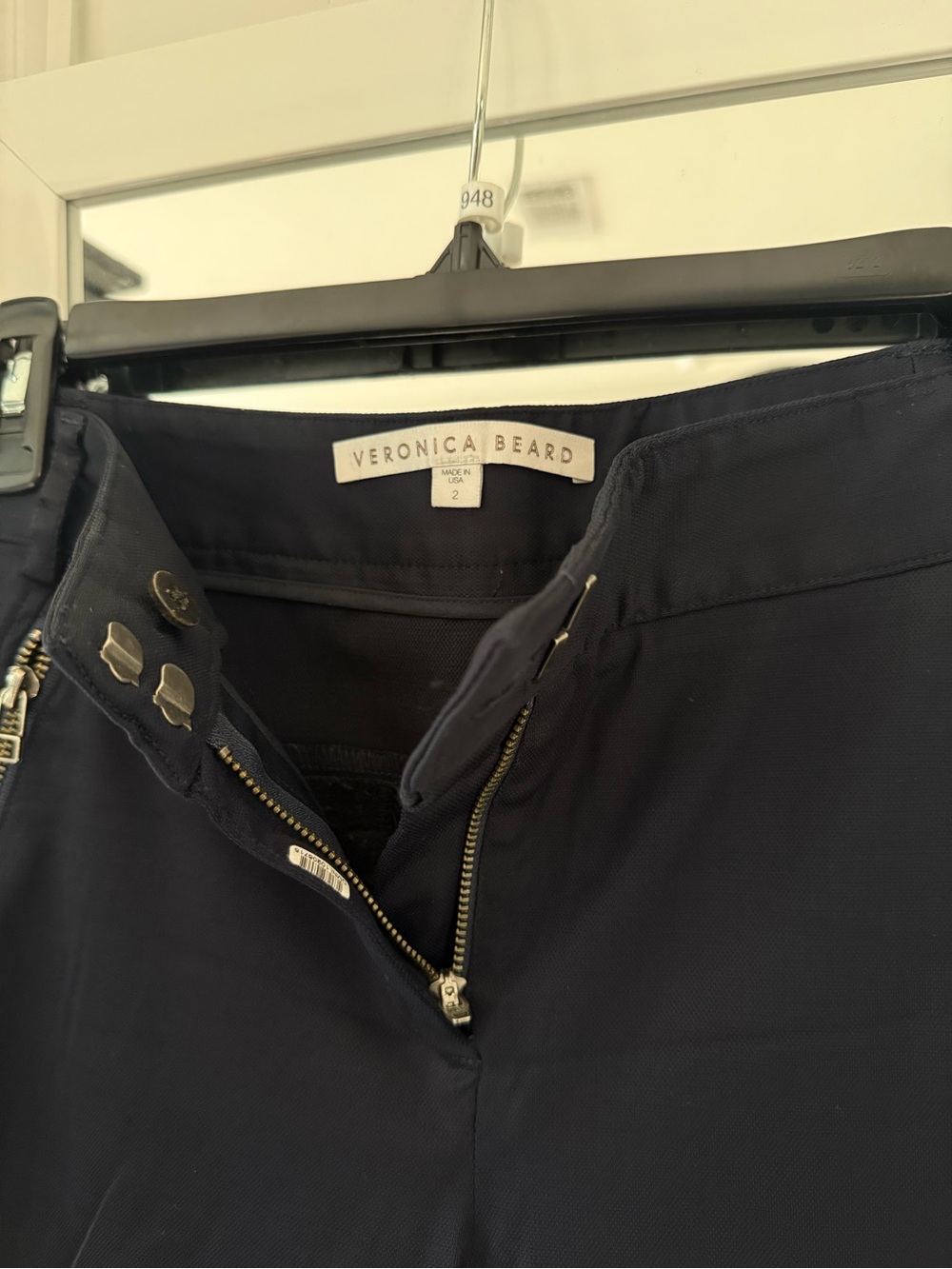 Veronica Beard Dark Navy Blue Zip Pocket Skinny Pants Size 2 Made in USA - Picture 3 of 5